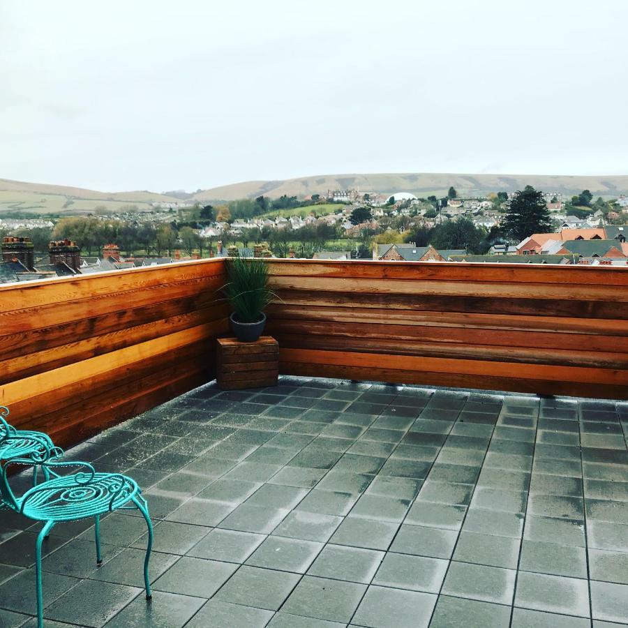Wight View, Flat 2 Rosslyn House Apartamento Swanage Exterior foto