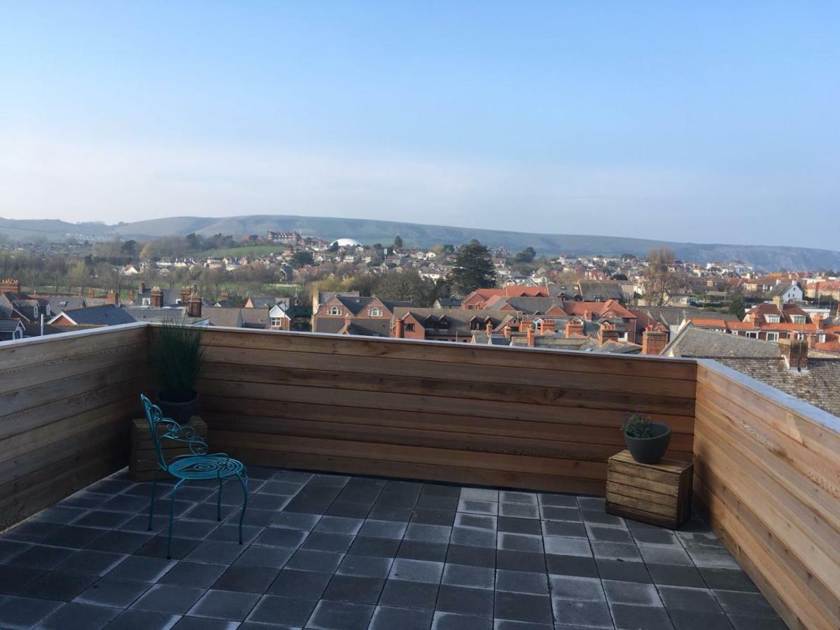 Wight View, Flat 2 Rosslyn House Apartamento Swanage Exterior foto