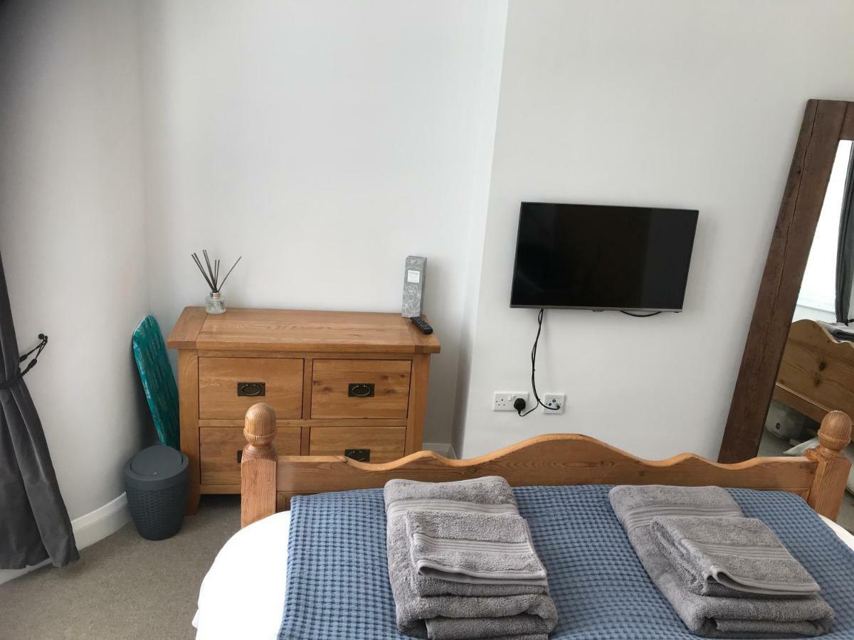 Wight View, Flat 2 Rosslyn House Apartamento Swanage Exterior foto