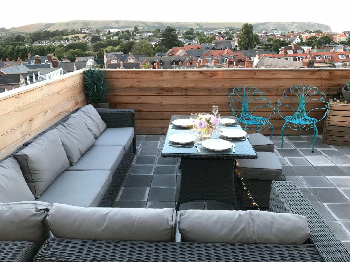Wight View, Flat 2 Rosslyn House Apartamento Swanage Exterior foto