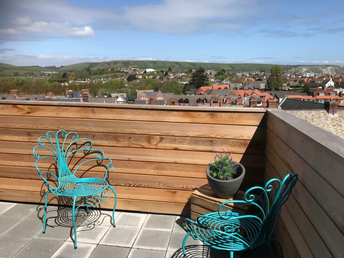 Wight View, Flat 2 Rosslyn House Apartamento Swanage Exterior foto